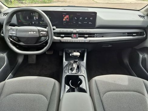 Used 2025 Kia K4 FWD image 19