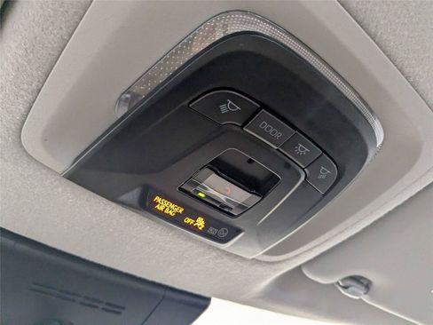 Certified 2023 Toyota Corolla Cross L FWD image 40