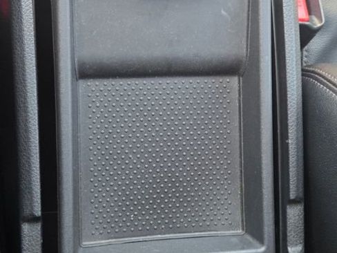 Used 2016 Nissan Rogue SL w/ SL Premium Package FWD image 36