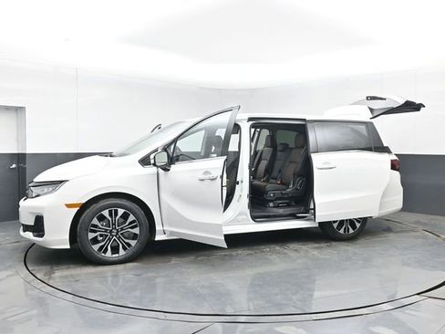 New 2026 Honda Odyssey Elite image 57