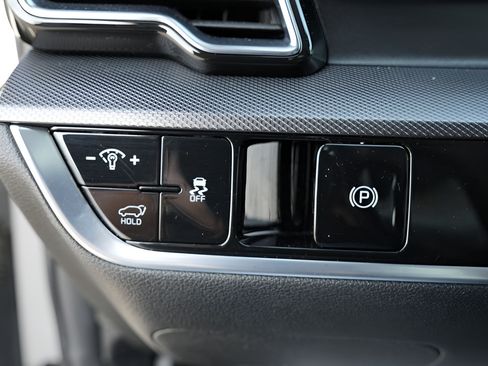 Used 2023 Kia Sportage SX FWD image 28