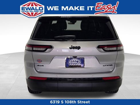 New 2025 Jeep Grand Cherokee L Limited w/ Black Appearance Package image 19