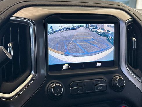 Used 2021 Chevrolet Silverado 1500 LT RWD image 25