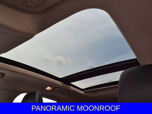Used 2020 Ford Escape Titanium AWD/4WD image 8