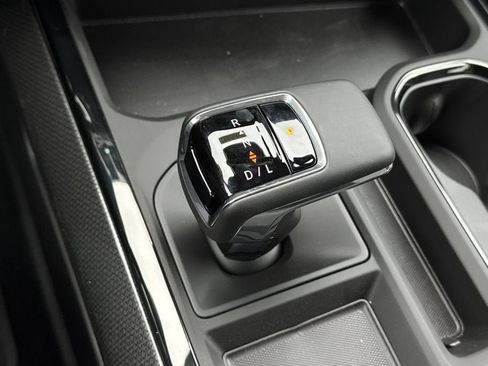 New 2026 Chevrolet Silverado 1500 ZR2 w/ ZR2 Bison Edition AWD/4WD image 21