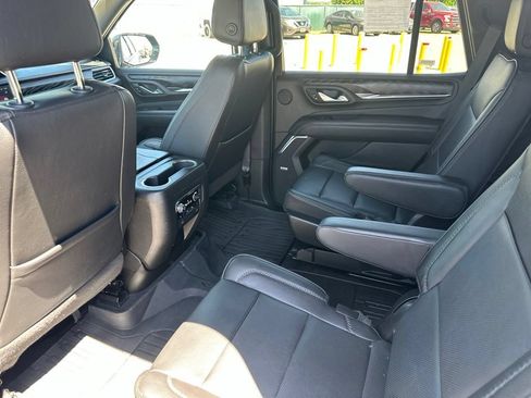Used 2023 GMC Yukon Denali AWD/4WD image 20