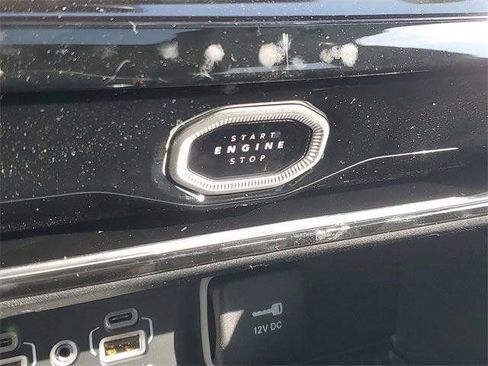 New 2026 Jeep Grand Cherokee Altitude AWD/4WD image 24