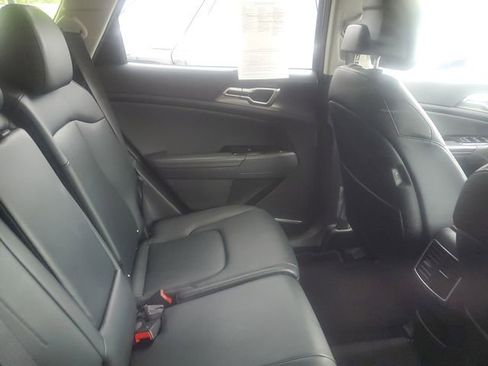 Certified 2024 Kia Sportage EX FWD image 9