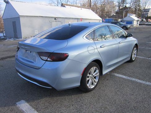 Used 2015 Chrysler 200 Limited w/ Convenience Group image 19