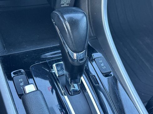 Used 2017 Honda Accord Touring image 30
