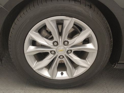 Used 2022 Chevrolet Malibu LT image 31