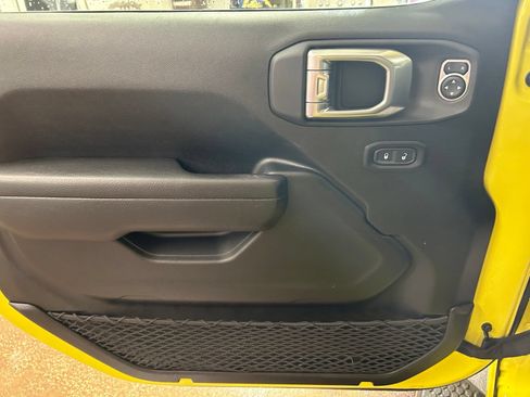 Certified 2023 Jeep Wrangler Unlimited Sport AWD/4WD image 14