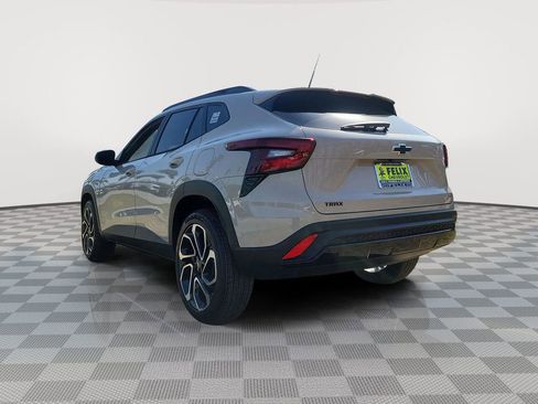 New 2026 Chevrolet Trax RS w/ Sunroof Package image 4