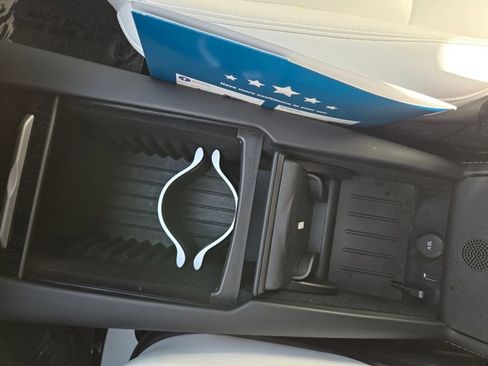 Used 2021 Tesla Model S Long Range image 33