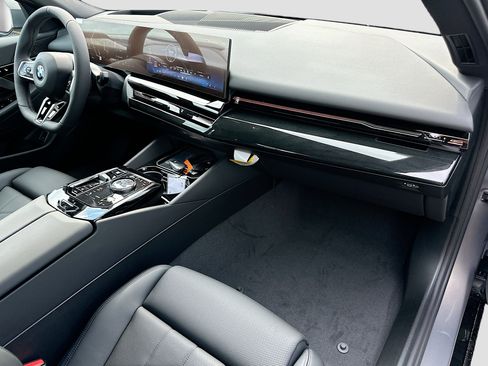 New 2026 BMW 530i w/ M Sport Package RWD image 21