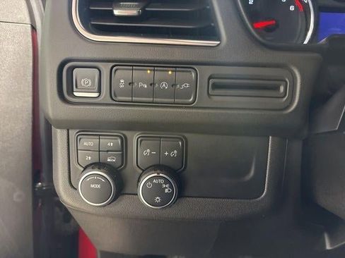 Used 2021 Chevrolet Tahoe RST image 15