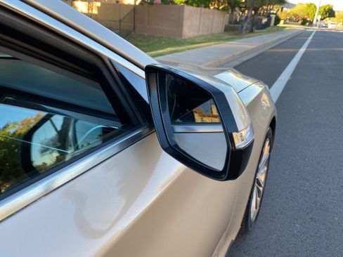 Used 2015 Hyundai Genesis 3.8 image 12