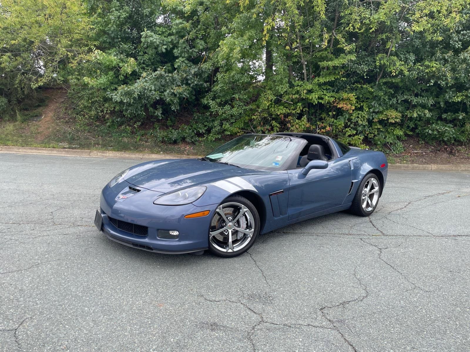 Used 2012 Chevrolet Corvette Grand Sport w/ 2LT Preferred Equipment Group RWD image 25