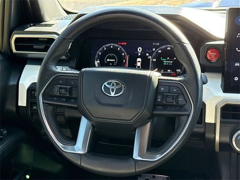 Used 2024 Toyota Tacoma TRD Sport image 15