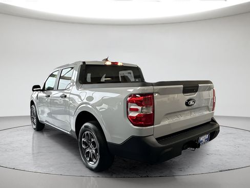 New 2025 Ford Maverick XLT w/ XLT Luxury Package AWD/4WD image 2