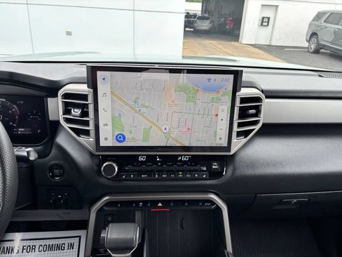 Used 2025 Toyota Tundra Limited AWD/4WD image 18