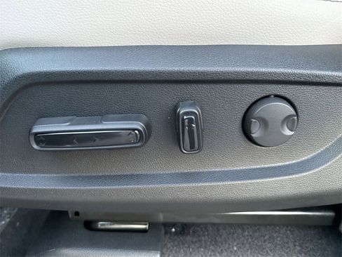 New 2026 Honda Pilot Touring image 14