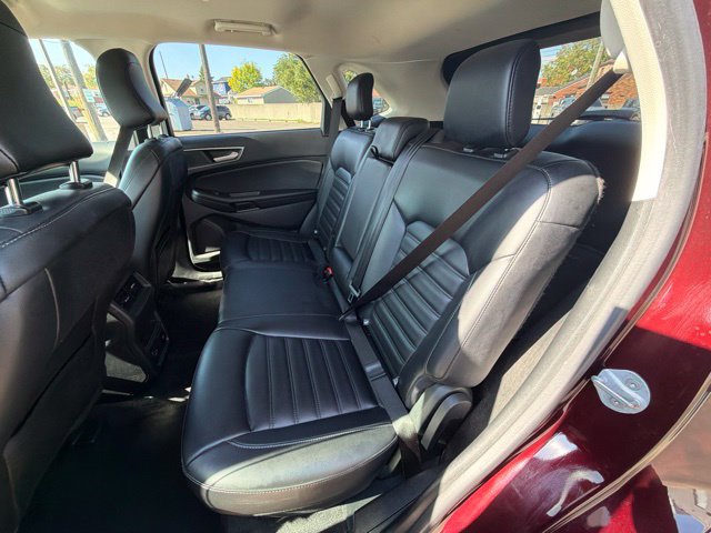 Used 2022 Ford Edge SEL w/ Convenience Package AWD/4WD image 16