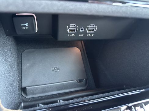 New 2024 Jeep Wagoneer 4WD w/ Convenience Group I image 32