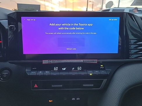 Used 2026 Toyota Camry SE w/ Multimedia Upgrade Package image 18