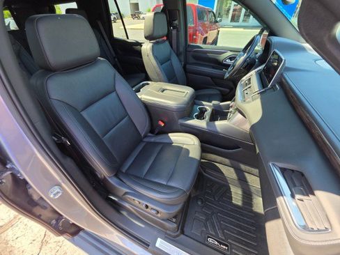 Used 2022 Chevrolet Tahoe LT AWD/4WD image 12