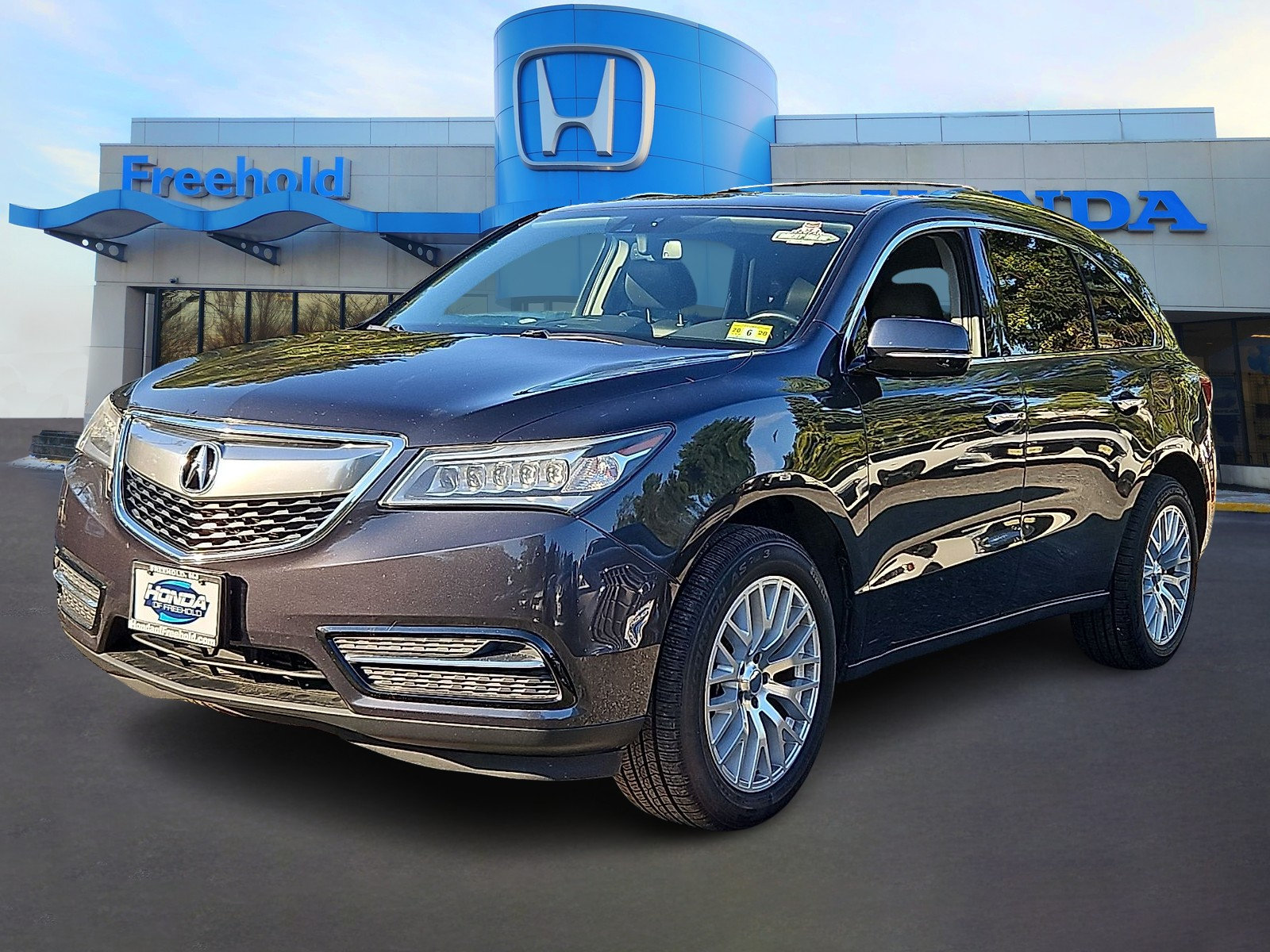 Used 2015 Acura MDX w/ Technology Package AWD/4WD image 3
