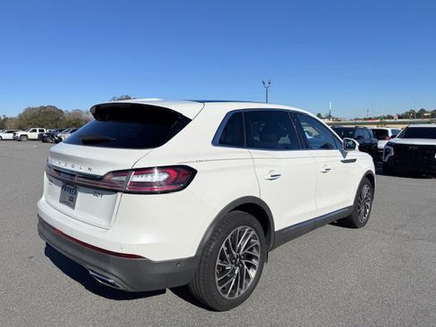 Used 2020 Lincoln Nautilus Reserve w/ Equipment Group 201A image 6