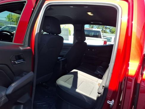 Used 2026 Chevrolet Colorado LT AWD/4WD image 15