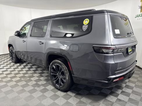 New 2026 Jeep Grand Wagoneer L Summit image 5