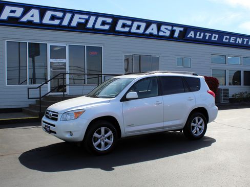 Used 2007 Toyota RAV4 Limited image 1