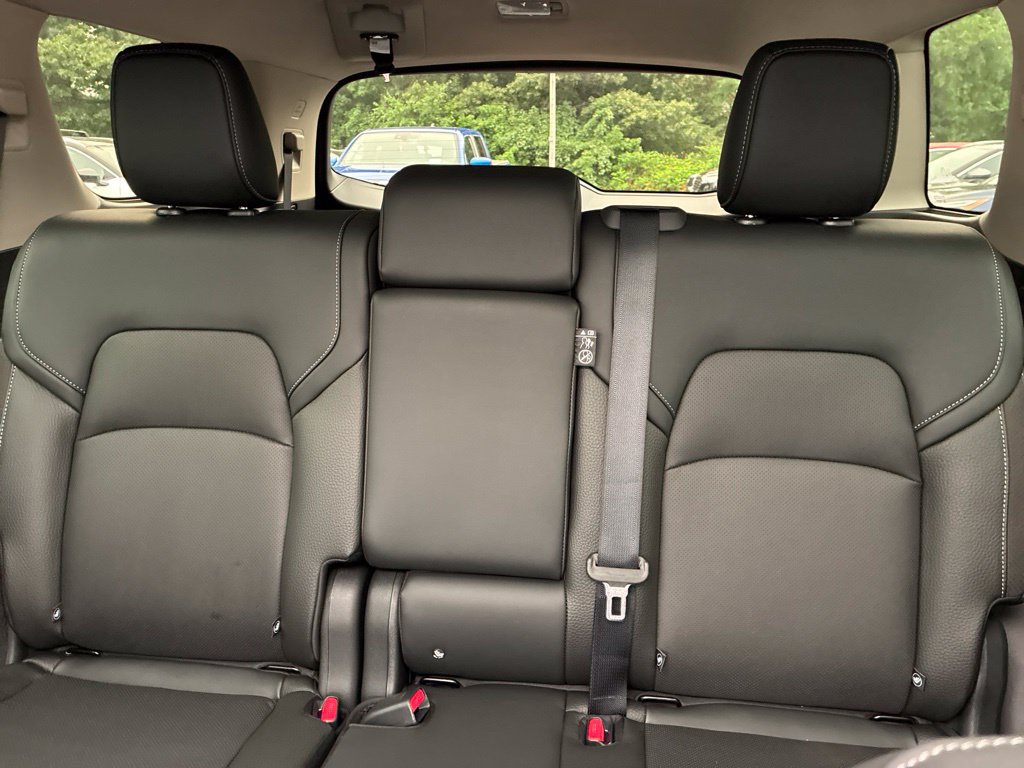 New 2026 Nissan Pathfinder SL w/ SL Premium Package (P04) AWD/4WD image 24