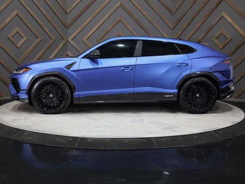 Used 2023 Lamborghini Urus Performante image 14
