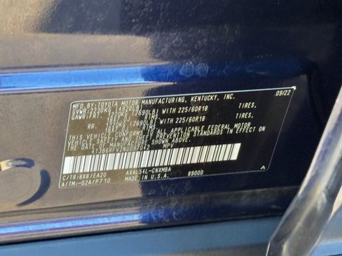 Certified 2022 Toyota RAV4 XLE Premium image 31