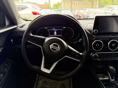 Used 2023 Nissan Sentra SV FWD image 14