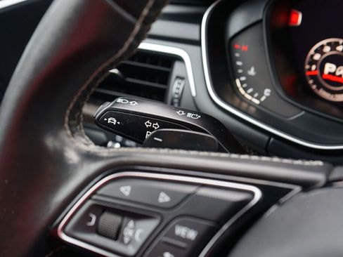 Used 2019 Audi S4 Prestige w/ Prestige Package image 28