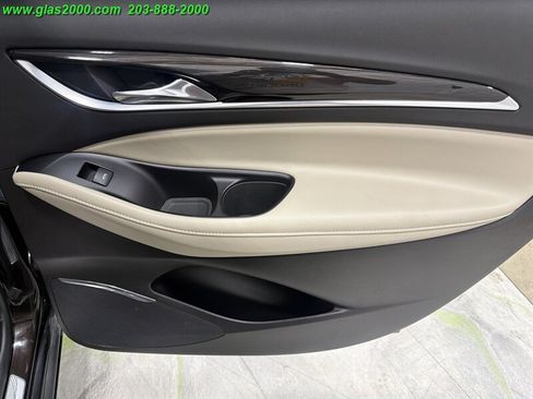Used 2018 Buick Enclave Premium w/ Experience Buick Package AWD/4WD image 26
