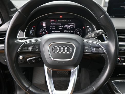 Used 2019 Audi Q7 3.0T Prestige image 10