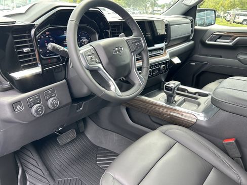 New 2026 Chevrolet Silverado 1500 LT Trail Boss w/ Convenience Package II image 23