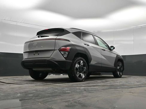 Used 2025 Hyundai Kona SEL image 52