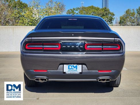 Used 2021 Dodge Challenger SXT w/ Blacktop Package image 7