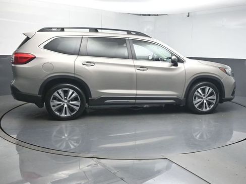 Used 2019 Subaru Ascent Limited image 8
