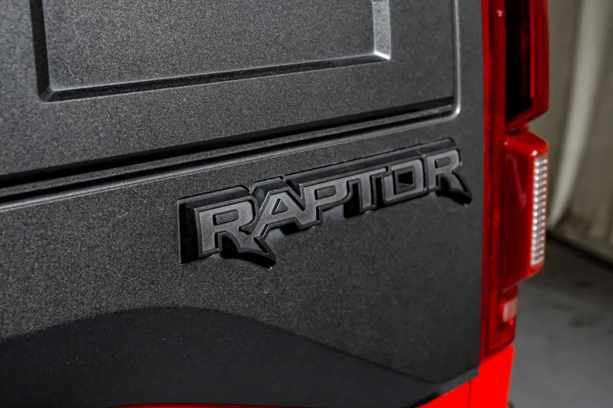 Used 2018 Ford F150 Raptor w/ Equipment Group 802A Luxury AWD/4WD image 44