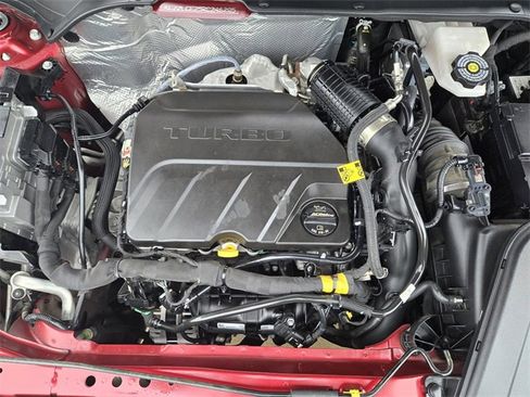 Certified 2024 Chevrolet Trax RS w/ Sunroof Package image 31