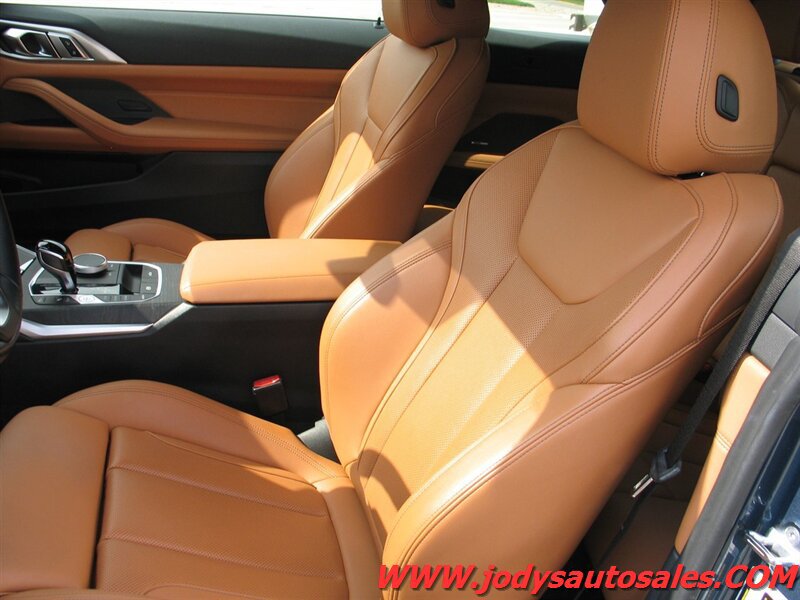 Used 2023 BMW 430i xDrive Convertible w/ Premium Package AWD/4WD image 5