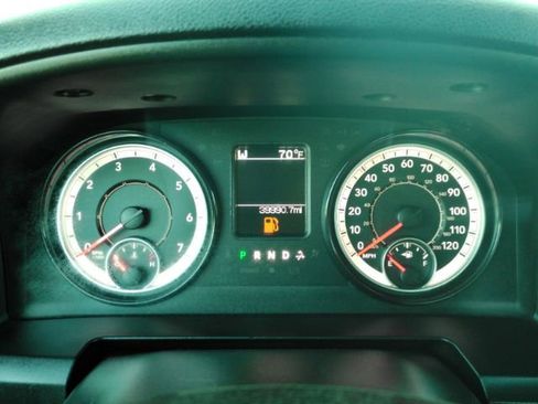 Used 2024 RAM 1500 Classic SLT image 26